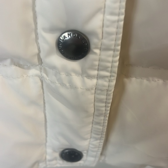 EUC Lands End creamy off-white down filled puffer snow bunny size S/P or… - Picture 8 of 9